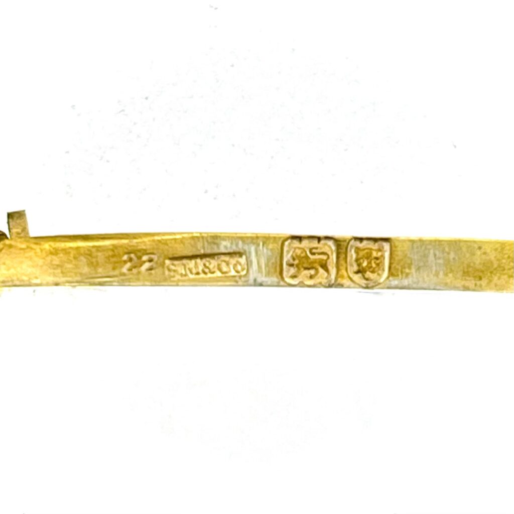 London silver hallmarks and 1902 date letter on the Sampson Mordan vesta